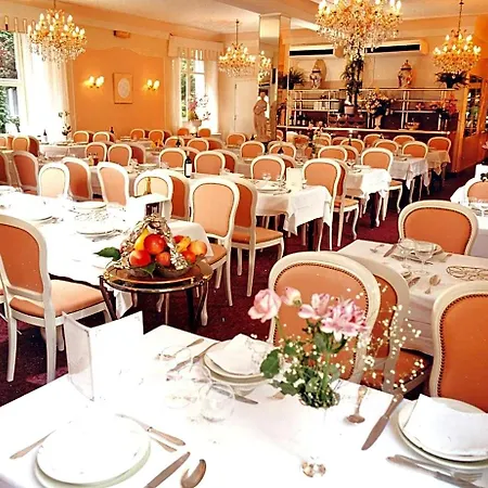 Jeanne D'arc Hotel 4*