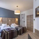 Jeanne D'arc Hotel 4*