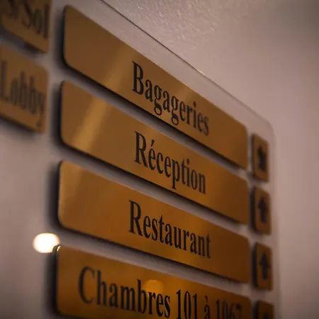 Hotel Jeanne D'arc 4*