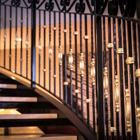 Jeanne D'arc Hotel 4*